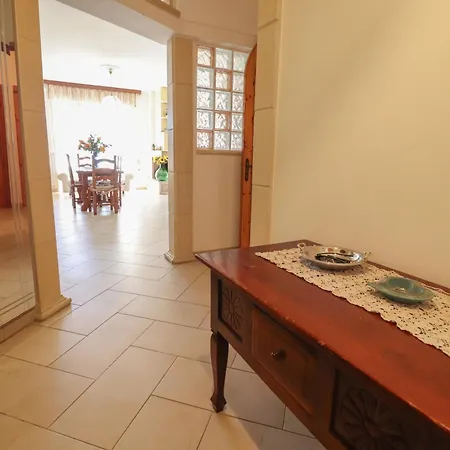 Casa de Férias Casa Kefera A *